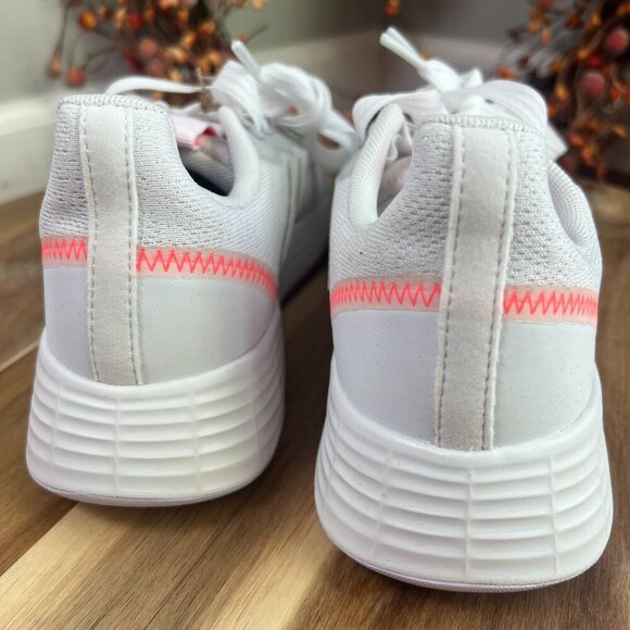 Adidas Women's Racer Sport Running Shoe Sz 5.5US White/Purple Tint/Red GW4842 - Picture 7 of 13